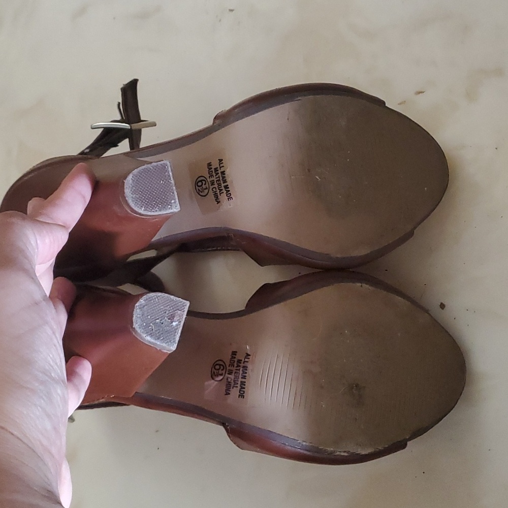 Open toe heels - Picture 4 of 4